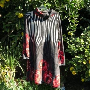 Dress by Sand Studio size M